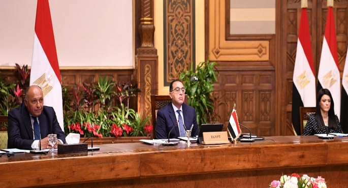 بالصور.. رئيس الوزراء يشارك في جلسة الحوار الاستراتيجي التي نظمها منتدى دافوس
