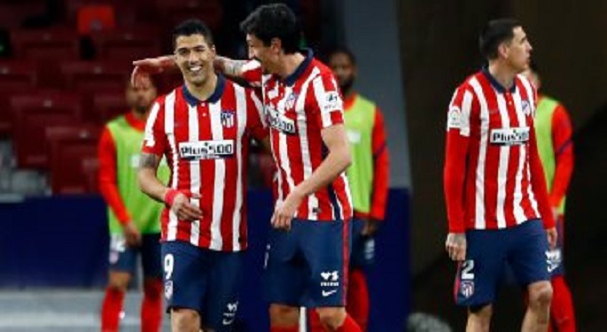 أتليتكو مدريد يهزم ألافيس ويعزز صدارته للدوري الإسباني