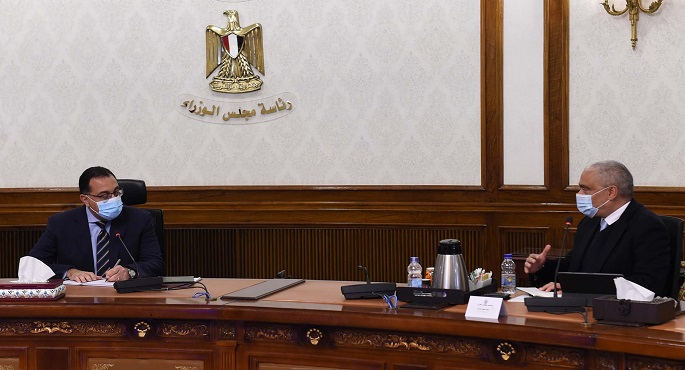 مدبولي: الحكومة تدعم الصناعة الوطنية وتحرص على تذليل كافة المعوقات لزيادة الاستثمارات