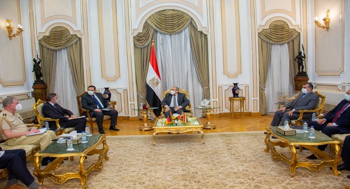 وزير الدولة للإنتاج الحربي والسفير الألماني يبحثان أوجه تعزيز التعاون المشترك