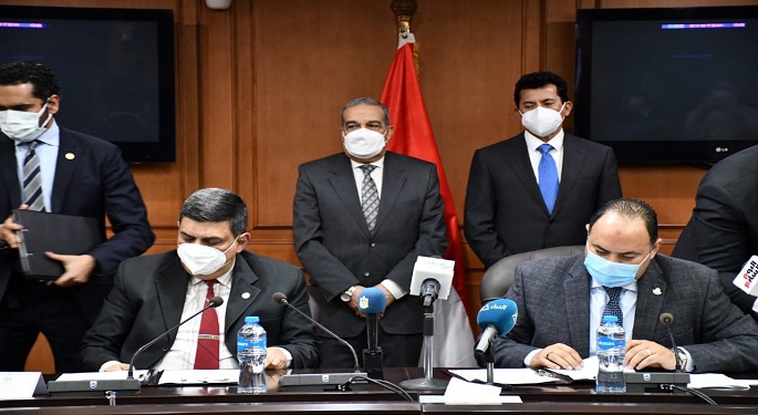 بالصور.. وزير الرياضة يشهد توقيع بروتوكول مبادرة “دراجتك .. دخلك”