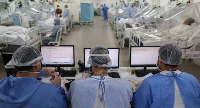 البرازيل تسجل 64 ألف إصابة و1593 وفاة جديدة بكورونا