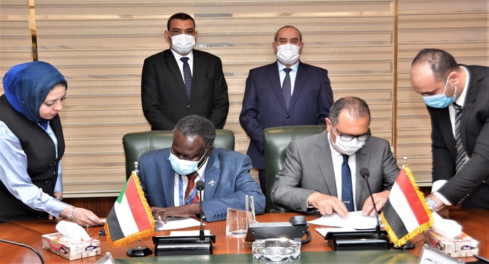 بالصور .. توقيع مذكرة تفاهم بين الشركة القابضة لمصر للطيران و الخطوط الجوية السودانية