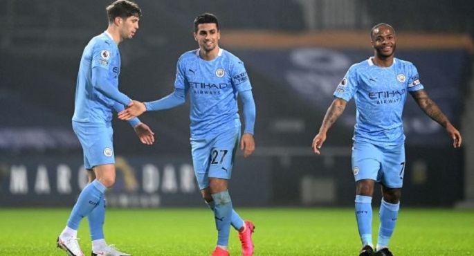 مانشستر سيتي يتوج بكأس الرابطة بعد فوزه على توتنهام بهدف نظيف