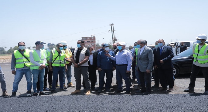 بالصور.. وزير النقل يتفقد أعمال تنفيذ المرحلة الأولى من مشروع إنشاء طريق حر شرق الرياح التوفيقي من بنها إلى المنصورة