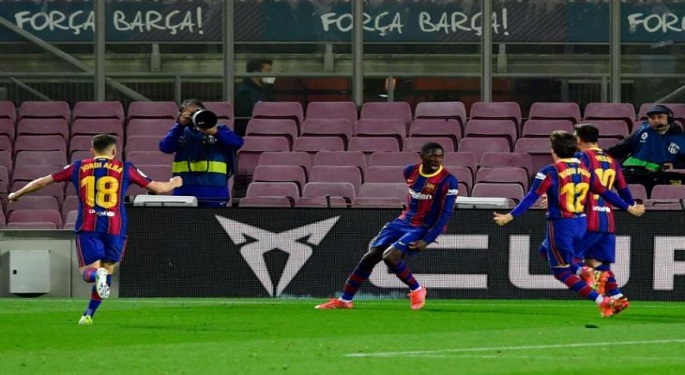 فوز قاتل لبرشلونة على بلد الوليد يقوده لوصافة الدوري الإسباني