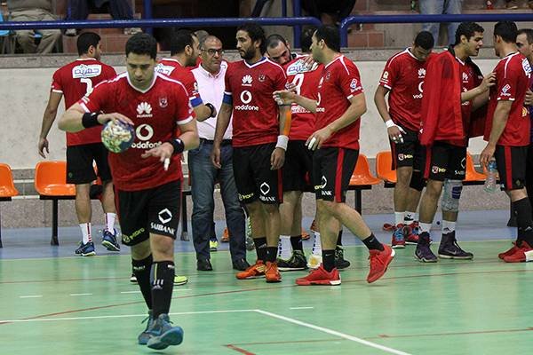 الأهلي يواجه بطل أنجولا في نصف نهائي كأس الكؤوس الإفريقية لليد