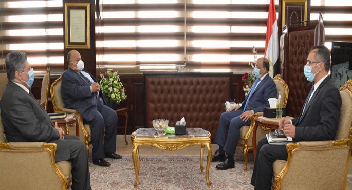 وزير التنمية المحلية يتابع جهود رفع كفاءة منظومة المخلفات الصلبة مع شركة ” نهضة مصر” للخدمات البيئية