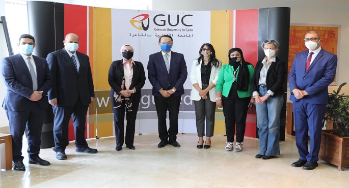 بالصور .. ياسمين فؤاد : إطلاق منصة للمنتجات الصديقة للبيئة بالتعاون مع الجامعة الألمانية بالقاهرة