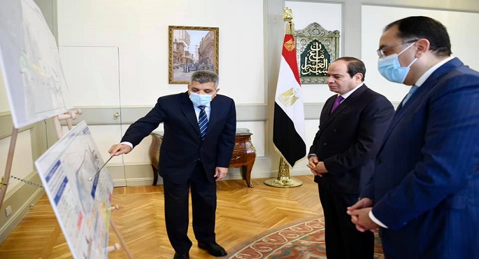 بالصور .. الرئيس السيسي يتطلع على مشروعات تطوير قناة السويس ونتائج التحقيقات والاستخلاصات المستفادة من حادثة جنوح سفينة الحاويات إيفرجرين