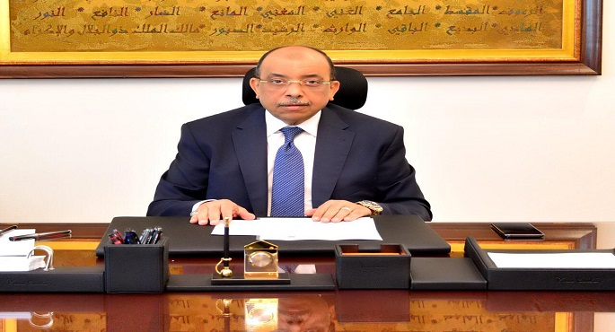 وزير التنمية المحلية يجري اتصالات هاتفية مع المحافظين لمتابعة الوضع في أول أيام العيد.. ويشدد على تطبيق الاجراءات الاحترازية