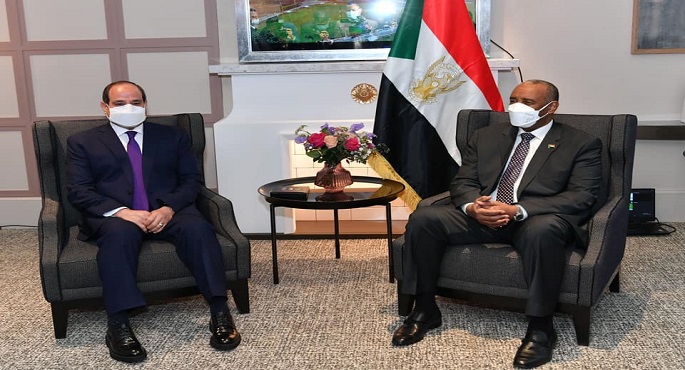 بالصور.. السيسي والبرهان يجددان التمسك بالتوصل لاتفاق قانوني ملزم بشأن ملء وتشغيل سد النهضة الإثيوبي