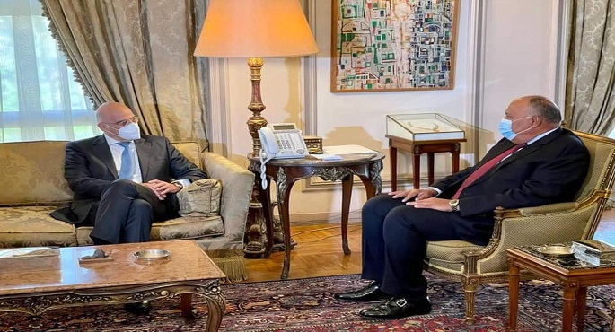 بالصور.. الوزير شكري يستقبل نظيره اليوناني للتشاور حول العلاقات الثنائية وعدد من الملفات الاقليمية