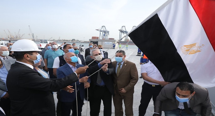 بالصور .. وزير النقل يتابع معدلات تنفيذ عدد من المشروعات الجاري تنفيذها و البرنامج الزمني للمشروعات المستقبلية بميناء دمياط
