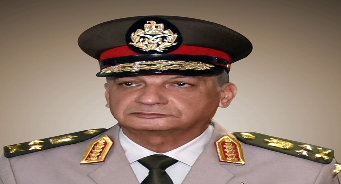 وزير الدفاع يغادر لقبرص لعقد محادثات ثلاثية مع وزيرى دفاع قبرص واليونان