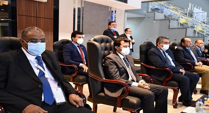 بالصور .. وزير الرياضة يشهد افتتاح بطولة كأس العرب لكرة قدم الصالات بصالة ٦ أكتوبر