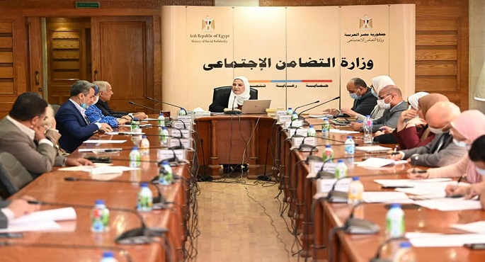 بالصور .. وزيرة التضامن تستعرض نتائج أعمال لجنة الحماية الاجتماعية لأعضاء النقابات الفنية