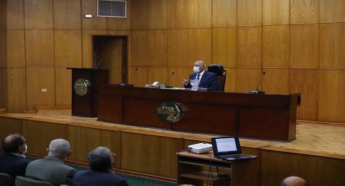 بالصور .. وزير النقل يتابع مع رئيس المناطق وورش السكة الحديد الاجراءات لزيادة معدلات السلامة