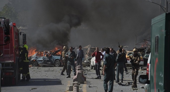 مقتل 13 شخصا في هجوم بقذيفة هاون على حفل زفاف وتفجير في أفغانستان