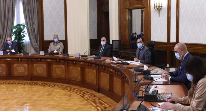 بالصور.. رئيس الوزراء يتابع إجراءات الاستخدام الأمثل لمياه الصرف المعالجة