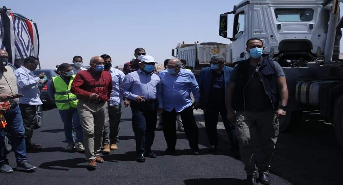 بالصور.. وزير النقل يتفقد محور قوص على النيل استعداداً لإفتتاحه الرسمي خلال الفترة المقبلة