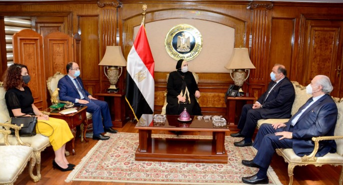 بالصور .. وزيرة التجارة تبحث مع رئيس المجلس الاقتصادي اللبنانى سبل تعزيز التجارة البينية والإستثمارات بين البلدين