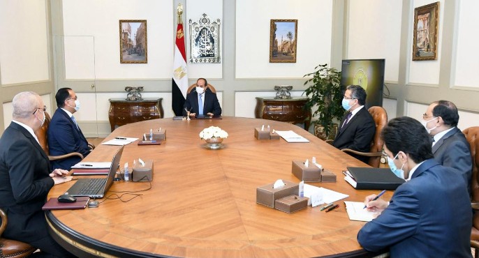 الرئيس السيسي يتابع مشروعات التنمية السياحية على مستوى الجمهورية