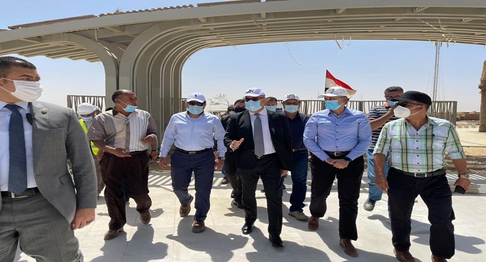 بالصور.. الجزار يتفقد مشروع الحدائق المركزية ومحور الشيخ محمد بن زايد الجنوبي بالعاصمة الإدارية الجديدة