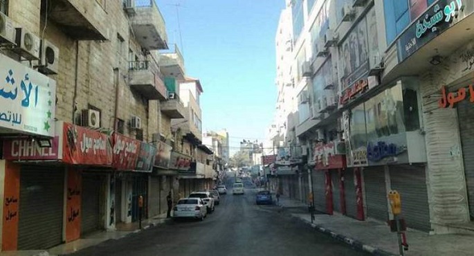 إضراب شامل في الضفة و”الأراضي المحتلة” رداً على القصف الإسرائيلي على قطاع غزة