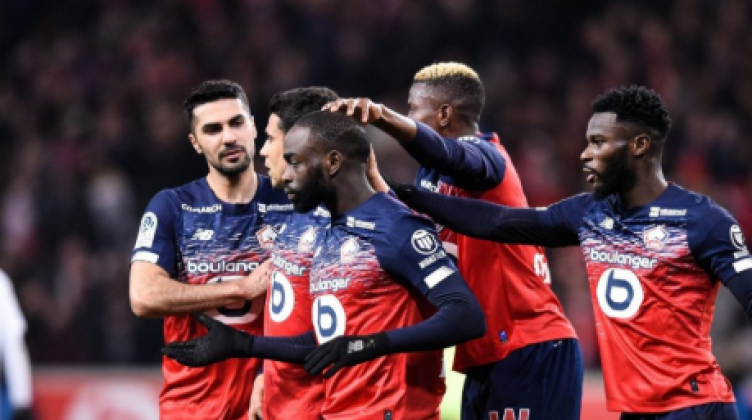 ليل يعزز صدارته للدوري الفرنسي بالفوز على لانس بثلاثية نظيفة