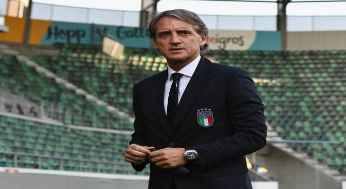 الاتحاد الإيطالي يمدد عقد مانشيني حتى عام 2026
