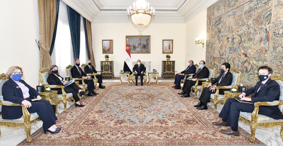 الرئيس السيسي يبحث أزمة سد النهضة والوضع بفلسطين مع وزير الخارجية الأمريكي