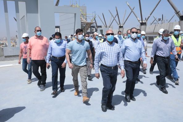 بالصور.. وزير النقل يتابع أعمال تنفيذ القطار الكهربائي الخفيف (LRT) السلام العاصمة الإدارية الجديدة