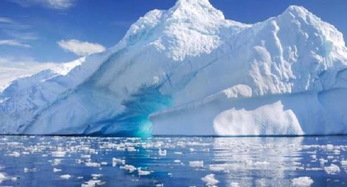 فرنسا: مصرع 7 أشخاص إثر وقوع انهيارين جليديين بجبال الألب