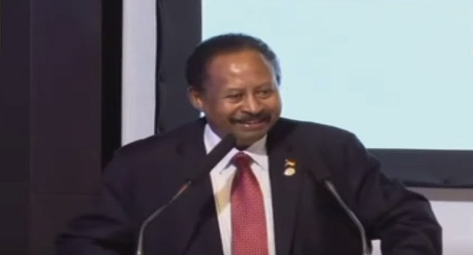 خلال افتتاح مؤتمر دعم السودان بباريس.. حمدوك: نحتاج مزيدا من الدعم لتنفيذ برنامج الفترة الانتقالية وإحلال السلام