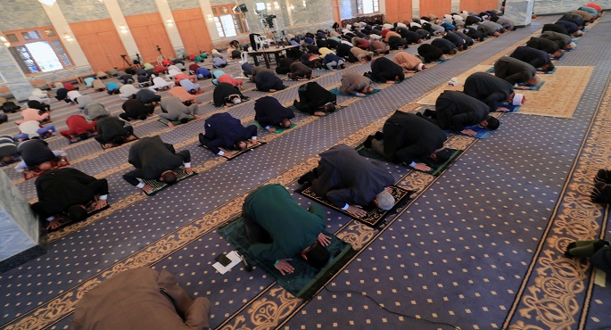 وزير الأوقاف : منع صلاة التهجد في المساجد والاكتفاء بصلاة التراويح فقط