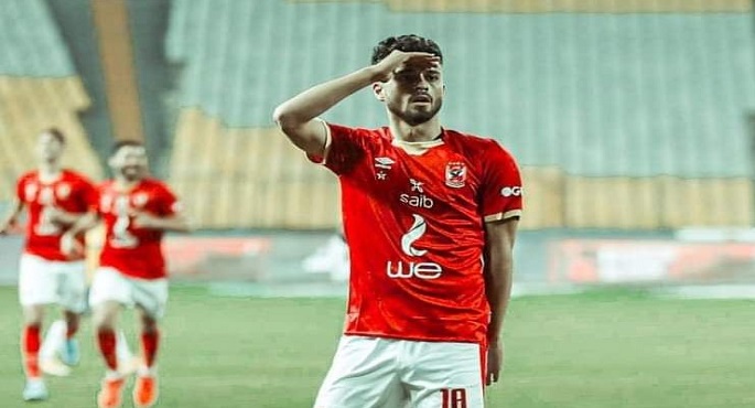 الأهلي يعلن تجديد عقد لاعبه صلاح محسن لمدة 4 مواسم