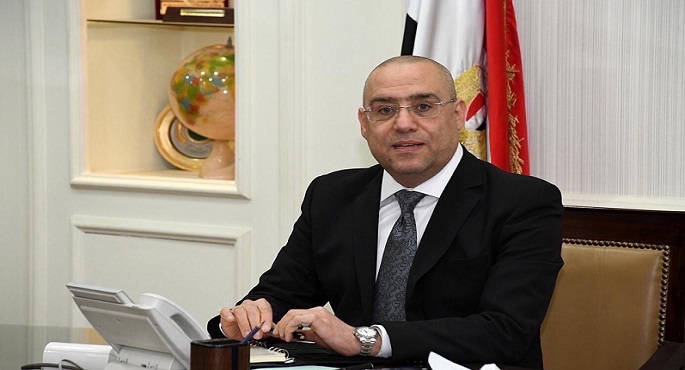 وزير الإسكان يتابع الموقف التنفيذى للمشروعات المختلفة الجاري تنفيذها بمدينة العلمين الجديدة