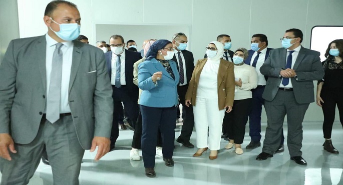 بالصور .. وزيرة الصحة: نستهدف إنتاج 3 ملايين جرعة لقاح لكورونا يوميا بمصنع “فاكسيرا” بأكتوبر 4 %D9%88%D8%B2%D9%8A%D8%B1%D8%A9 %D8%A7%D9%84%D8%B5%D8%AD%D8%A9 %D8%AA%D8%AA%D9%81%D9%82%D8%AF %D9%81%D8%A7%D9%83%D8%B3%D9%8A%D8%B1%D8%A7 %D8%A3%D9%83%D8%AA%D9%88%D8%A8%D8%B1 2