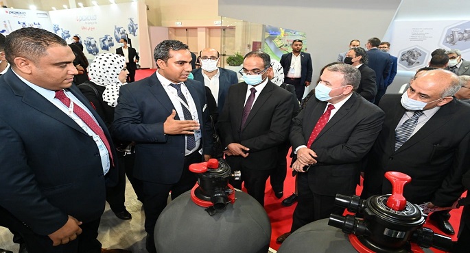 بالصور.. نائب وزير الإسكان لشئون البنية الأساسية يفتتح المعرض الدولي لتكنولوجيا المياه ومعالجة الصرف “‘WATREX EXPO”