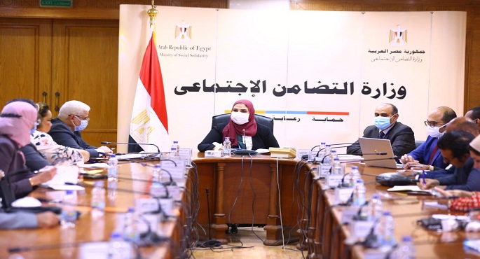 بالصور.. التضامن الاجتماعي تناقش النص القانوني بشأن حق المرأة المتزوجة ذات الاعاقة في الجمع بين معاشين