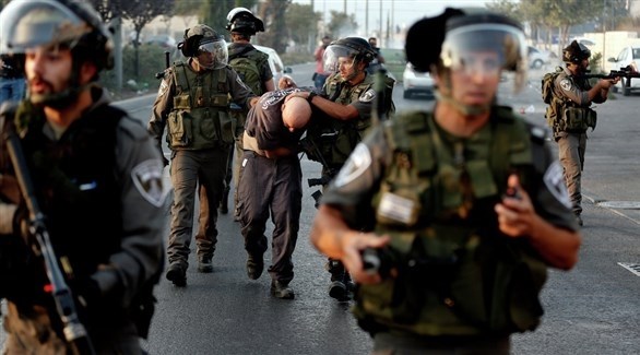الاحتلال الإسرائيلى يعتقل 4 فلسطينيين فى الخليل