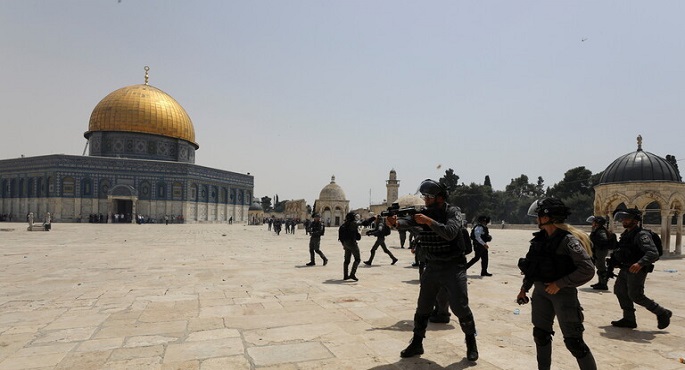 تقرير : عدد حالات اعتقال الفلسطينيين لدى إسرائيل بلغ المليون