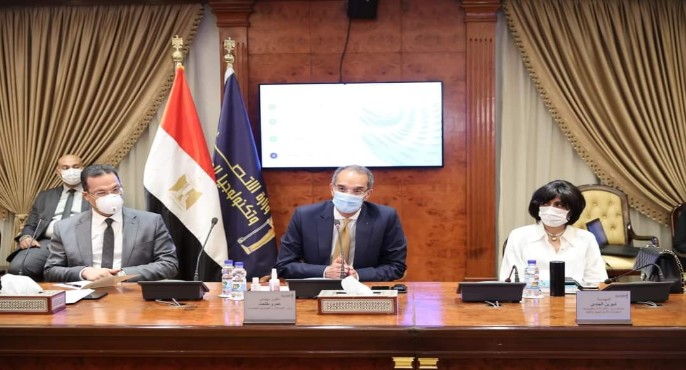 بالصور.. وزيرا السياحة والاتصالات يتابعان الموقف التنفيذى لمشروعات التحول الرقمي لوزارة السياحة والآثار