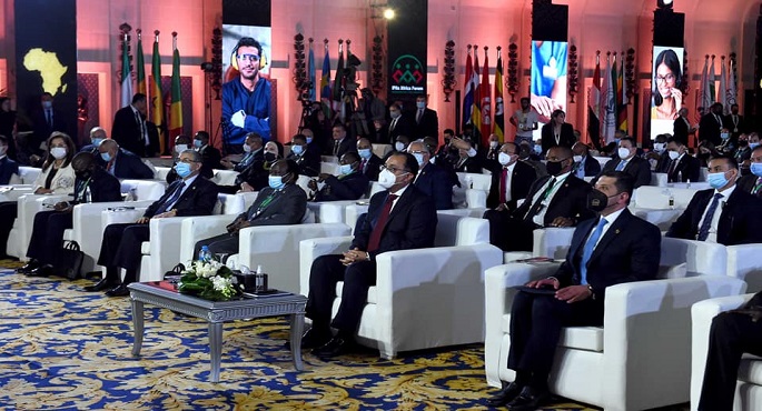 بالصور.. رئيس الوزراء يفتتح المنتدى الأول لرؤساء هيئات الاستثمار في إفريقيا