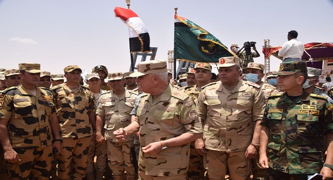 بالفيديو.. رئيس الأركان يشهد فعاليات ختام التدريب المشترك المصري السوداني (حماة النيل) بالسودان