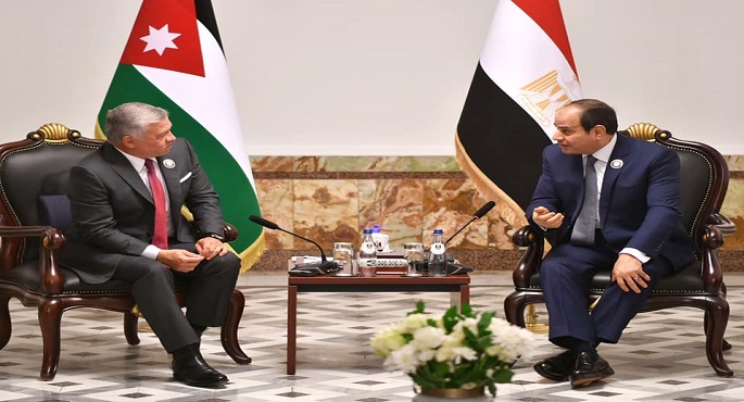 بالصور.. خلال لقائه ملك الأردن.. الرئيس السيسي: أمن المملكة جزء لا يتجزأ من الأمن القومي المصري
