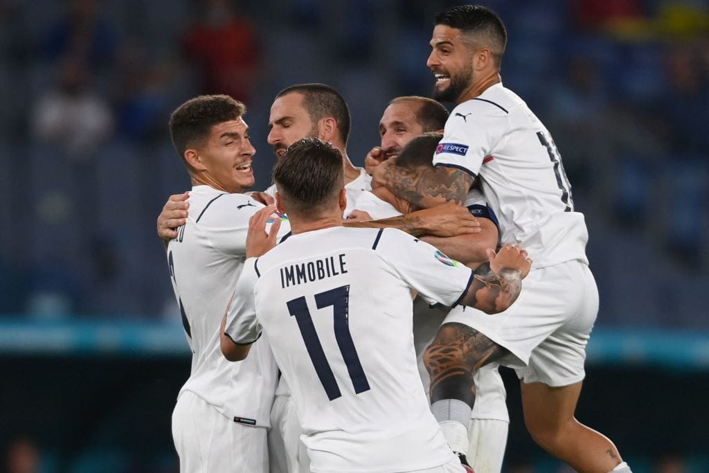 منتخب إيطاليا يفوز على نظيره التركي بثلاثية في افتتاح “يورو 2020”
