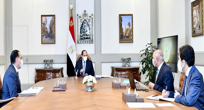بالفيديو.. الرئيس السيسي يوجه بالارتقاء بالعنصر البشري في الهيئة القومية لسكك حديد مصر