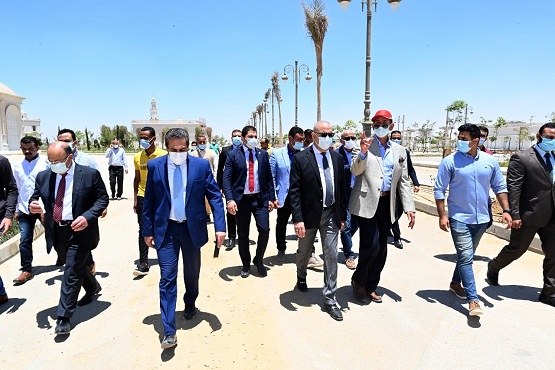 بالصور .. وزير الإسكان ومستشار رئيس الجمهورية للشئون المالية يتفقدان دار الأوبرا الجديدة ومدينة الفنون والثقافة بالعاصمة الإدارية الجديدة